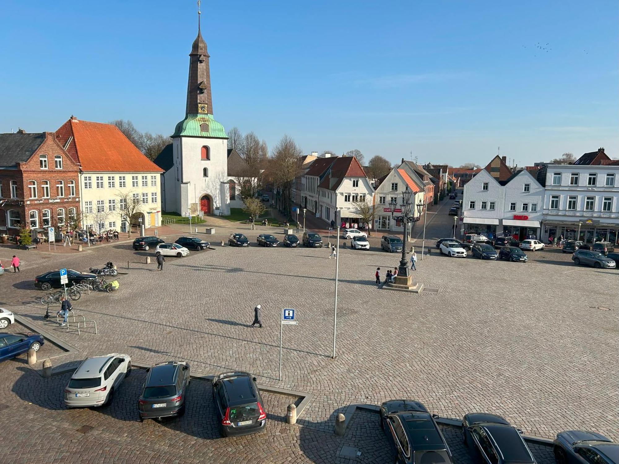 Glückstadt Hotel & Restaurant Christian IV מראה חיצוני תמונה